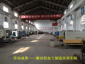 智能制造學院 機械1142班志愿服務工廠車間,使其舊貌換新顏